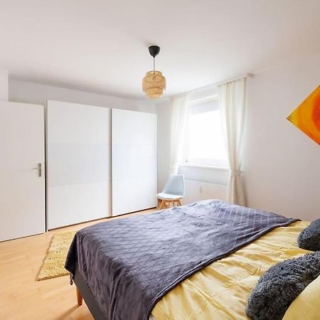 New! Cozy & Lovely Home In The 3Rd District Вена Экстерьер фото