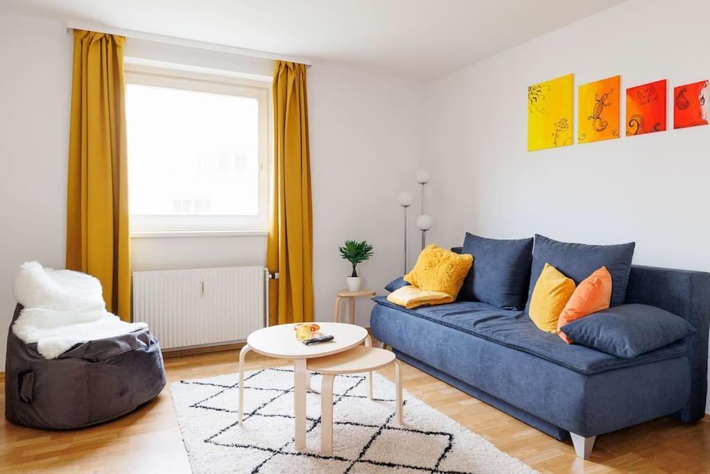 New! Cozy & Lovely Home In The 3Rd District Вена Экстерьер фото