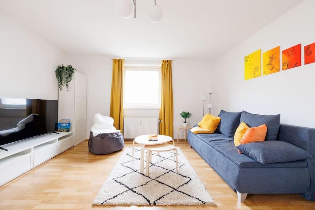 New! Cozy & Lovely Home In The 3Rd District Вена Экстерьер фото